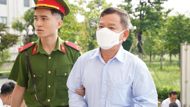 Bị cáo Đặng Văn Minh, cựu Chủ tịch Quảng Ngãi.