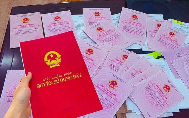 Không bắt buộc người dân điều chỉnh giấy tờ đất đai sau sáp nhập